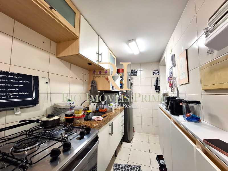 Apartamento para alugar com 2 quartos, 63m² - Foto 15