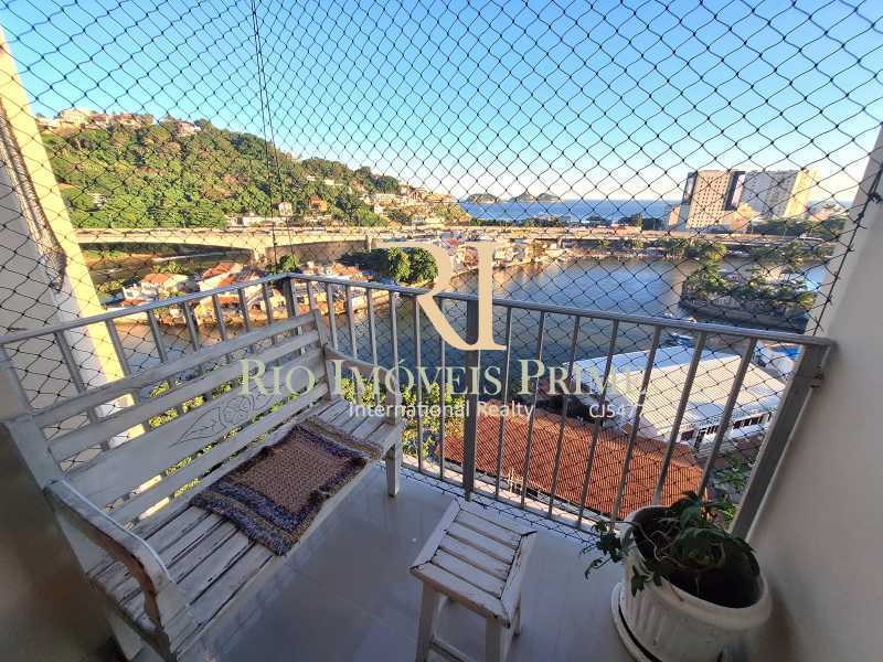 Apartamento para alugar com 3 quartos, 120m² - Foto 1