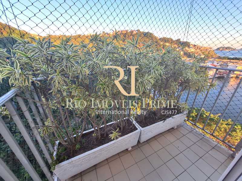 Apartamento para alugar com 3 quartos, 120m² - Foto 9