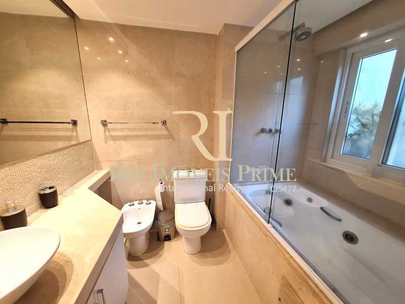 Apartamento para alugar com 3 quartos, 120m² - Foto 10