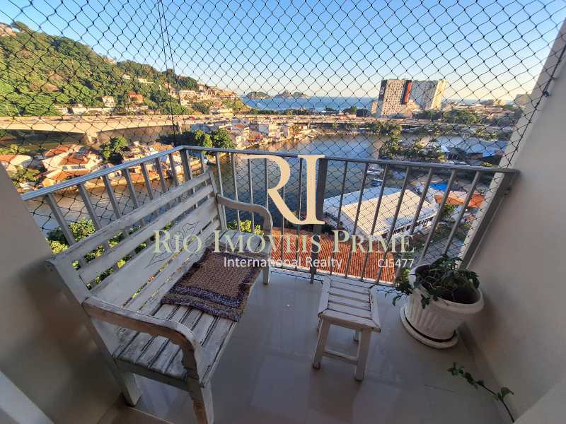 Apartamento para alugar com 3 quartos, 120m² - Foto 26