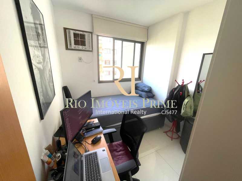 Apartamento à venda com 2 quartos, 65m² - Foto 9