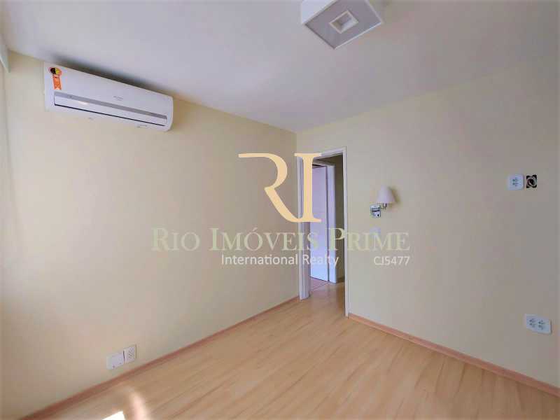 Apartamento à venda com 3 quartos, 117m² - Foto 11