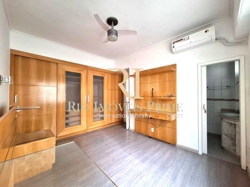 Apartamento à venda com 3 quartos, 137m² - Foto 7