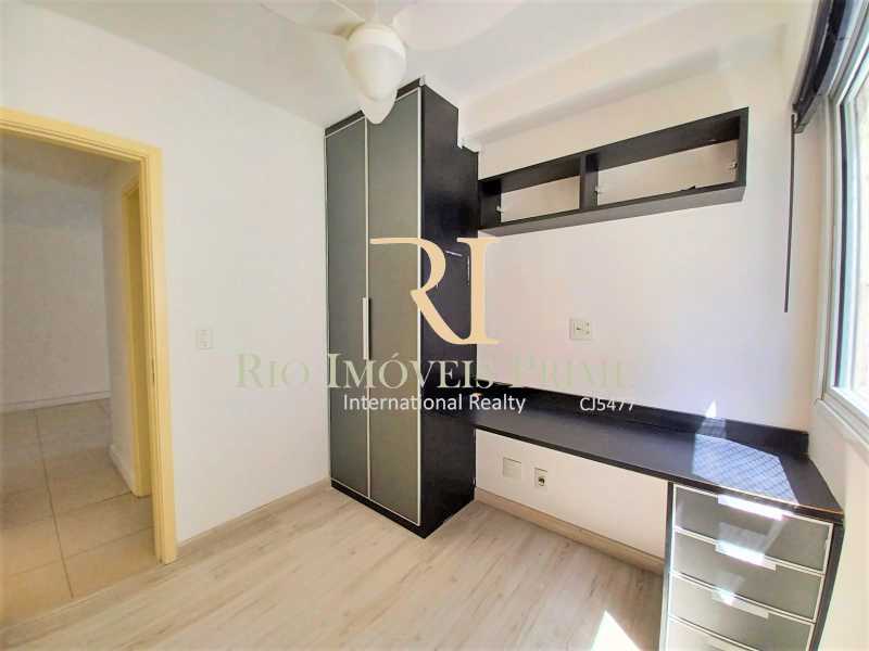 Apartamento à venda com 3 quartos, 72m² - Foto 12