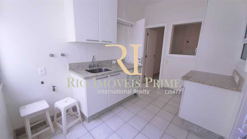 Apartamento para alugar com 4 quartos, 224m² - Foto 21
