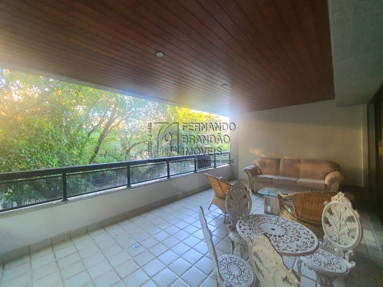 Apartamento, 3 quartos, 142 m² - Foto 2