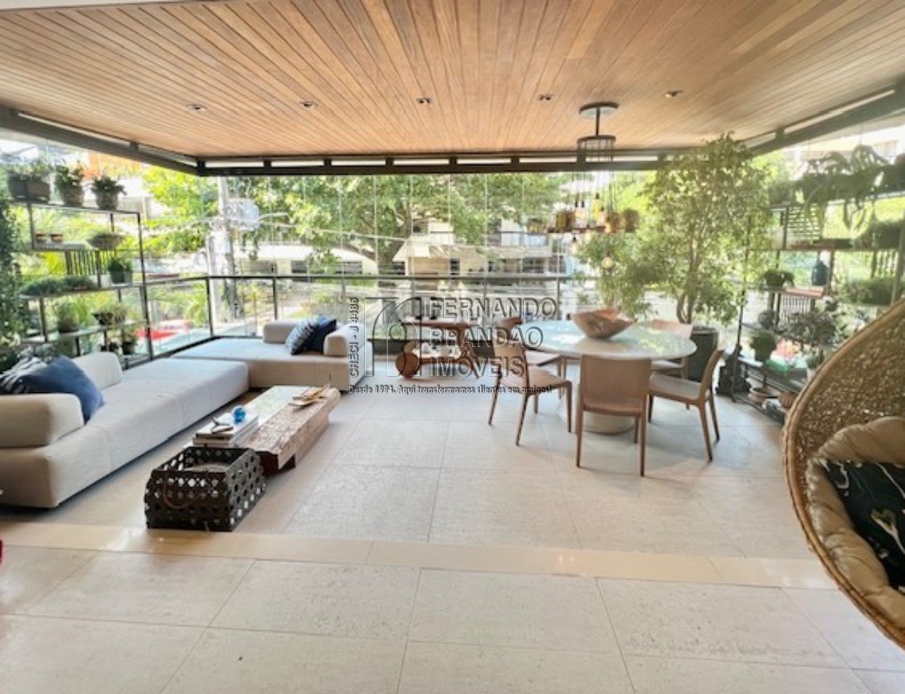 Apartamento, 3 quartos, 306 m² - Foto 2