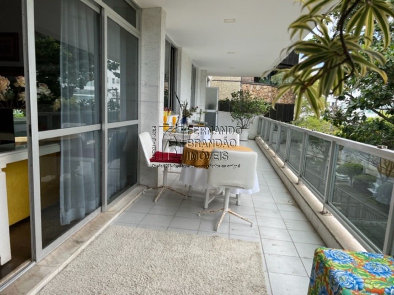 Apartamento, 3 quartos, 160 m² - Foto 2