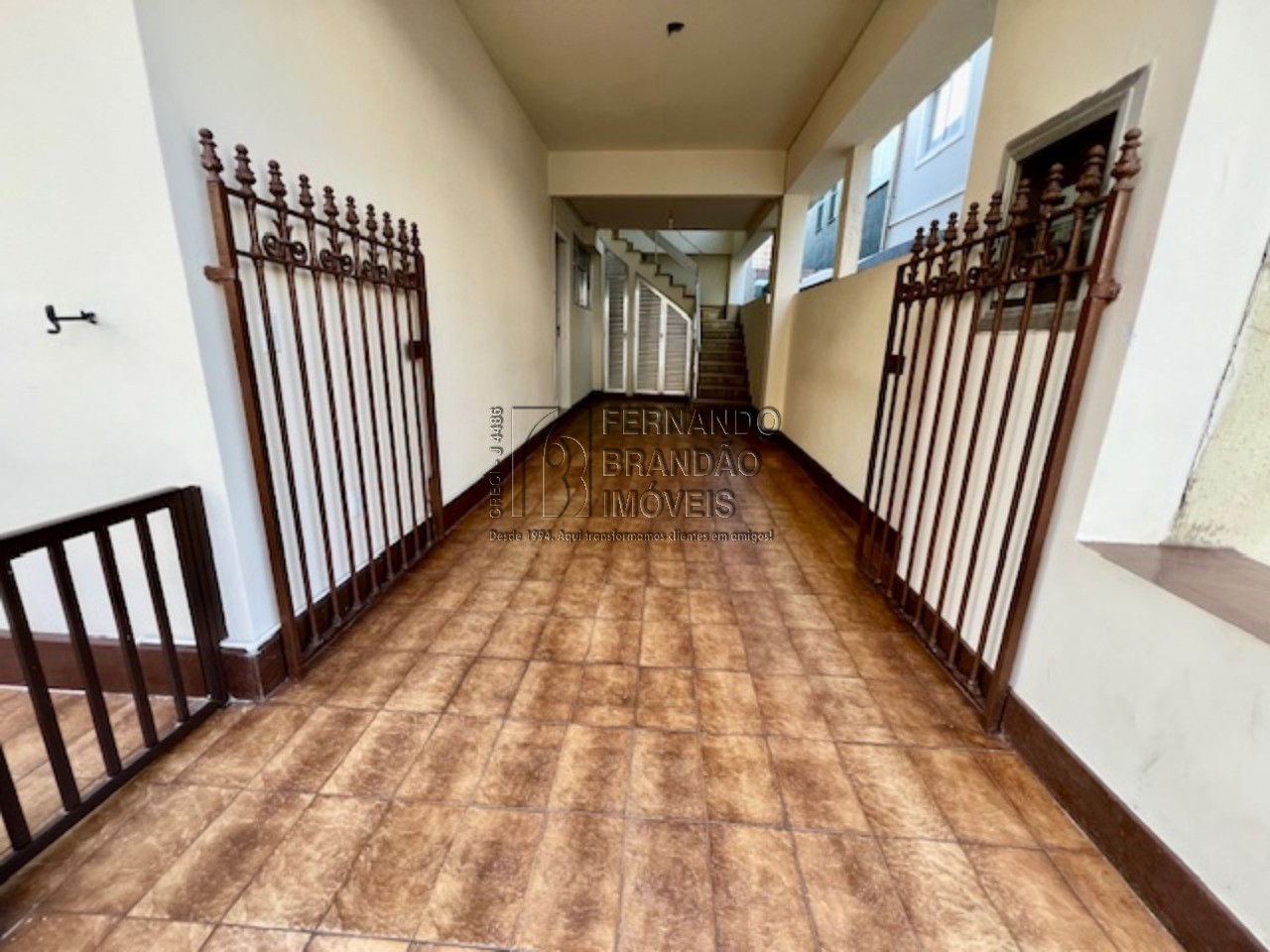 Casa, 6 quartos, 270 m² - Foto 10
