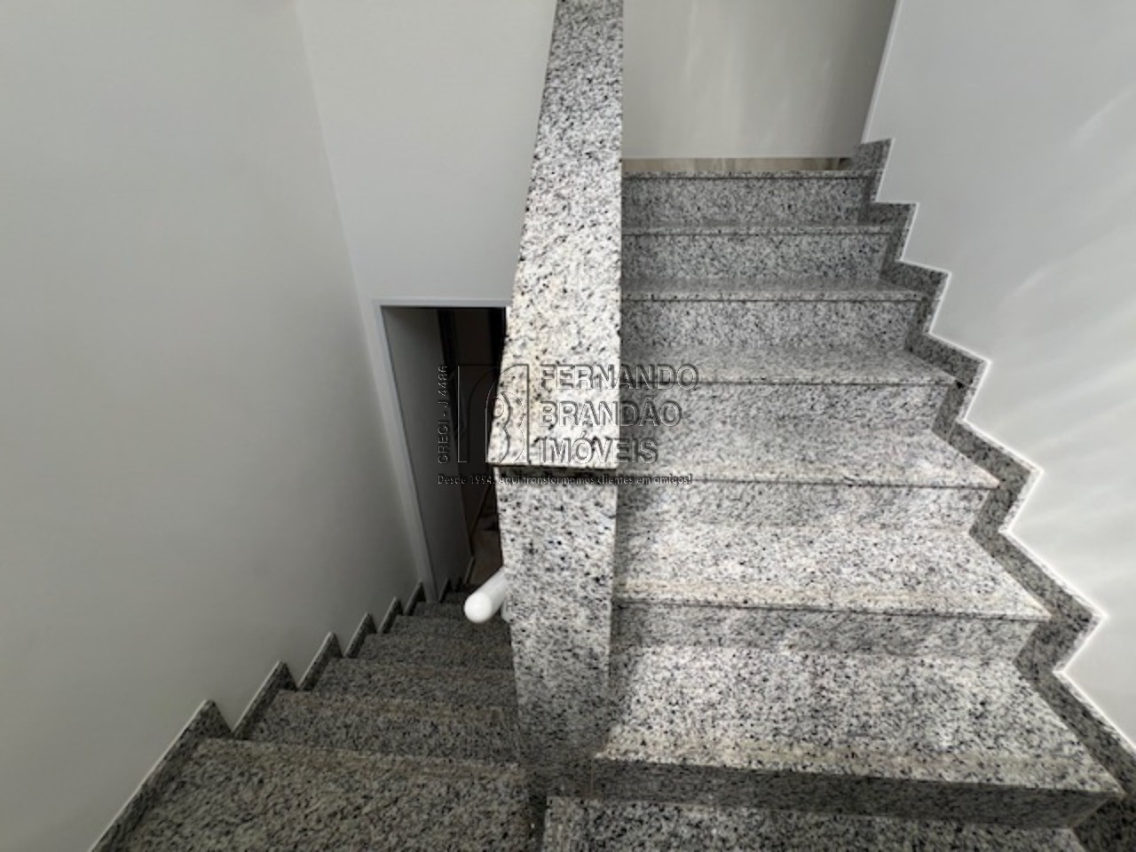 Casa, 5 quartos, 260 m² - Foto 13