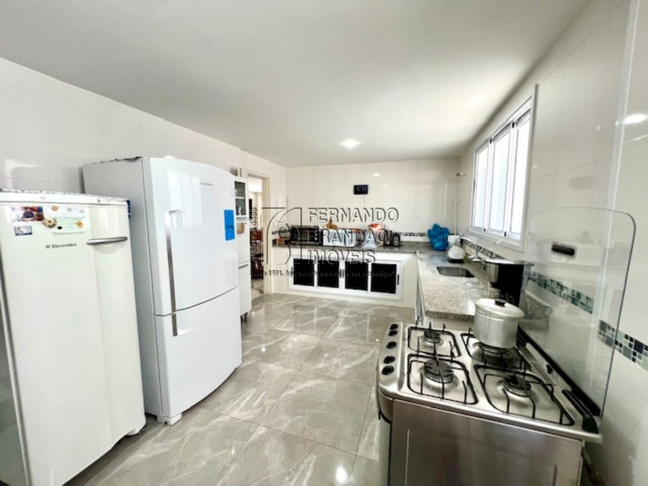 Casa, 5 quartos, 260 m² - Foto 17