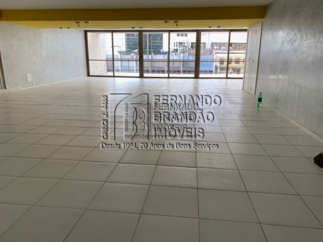 Sala-Conjunto, 193 m² - Foto 1