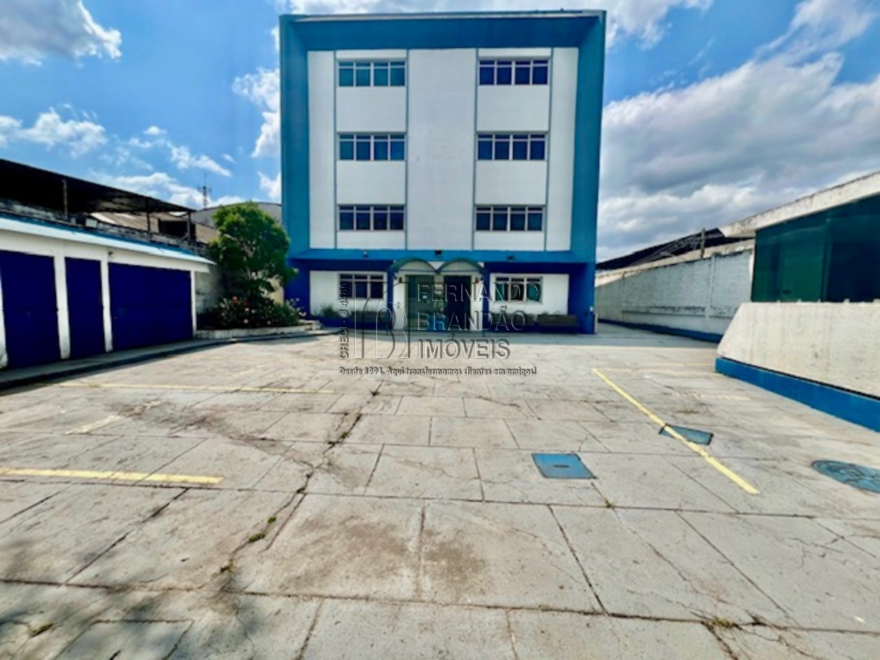 Prédio Inteiro, 1180 m² - Foto 1