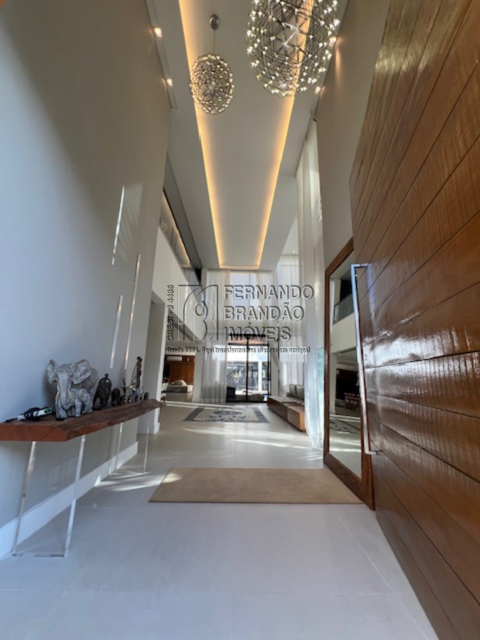 Casa, 6 quartos, 906 m² - Foto 1