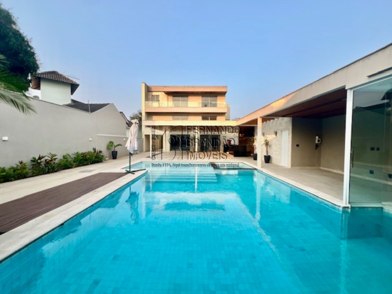 Casa, 7 quartos, 1059 m² - Foto 9