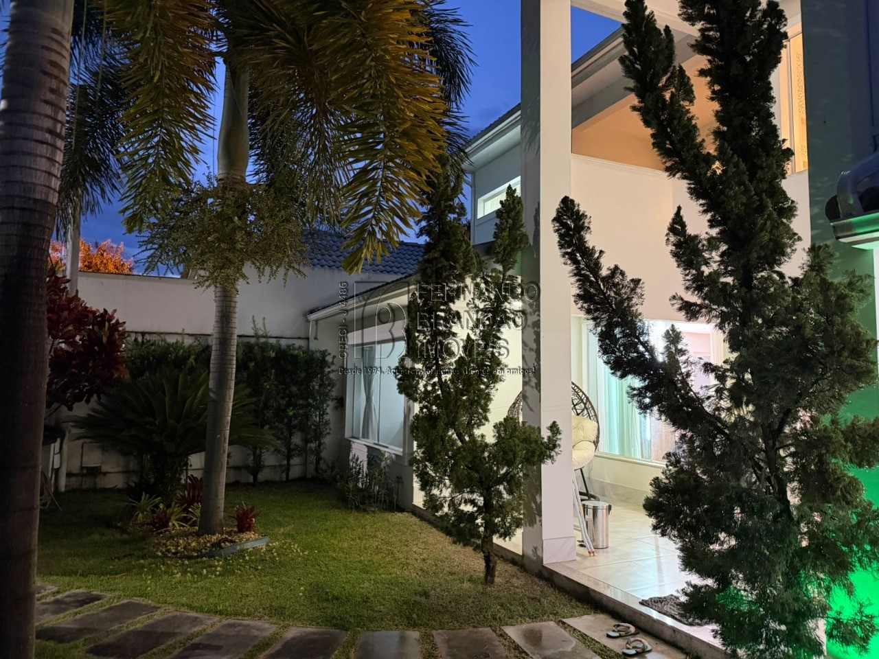 Casa, 3 quartos, 280 m² - Foto 23