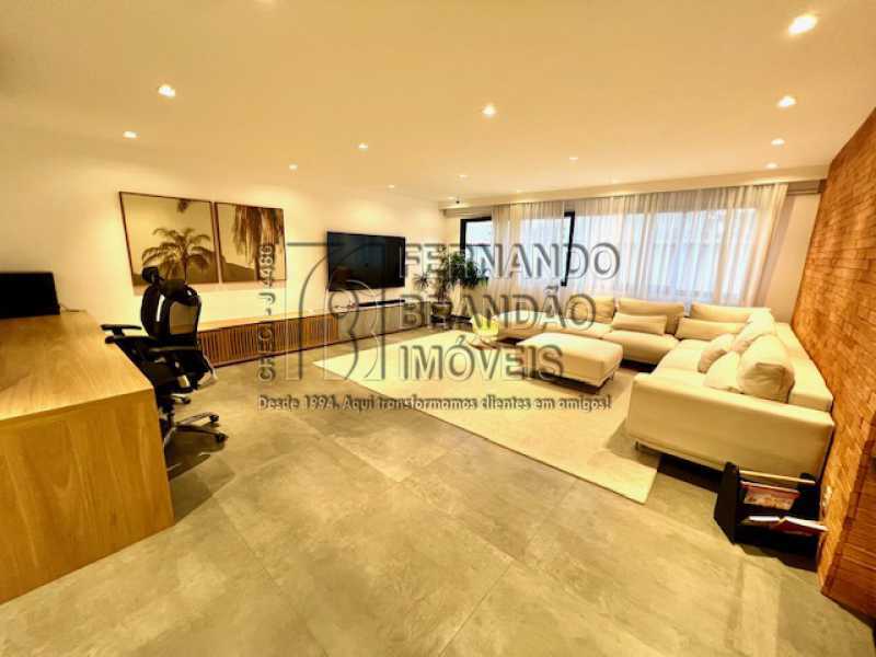 Cobertura, 3 quartos, 332 m² - Foto 4