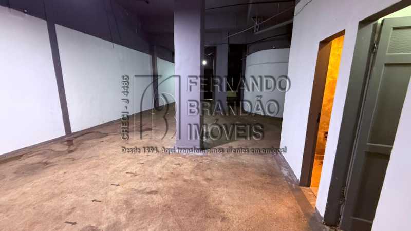 Loja-Salão, 256 m² - Foto 13