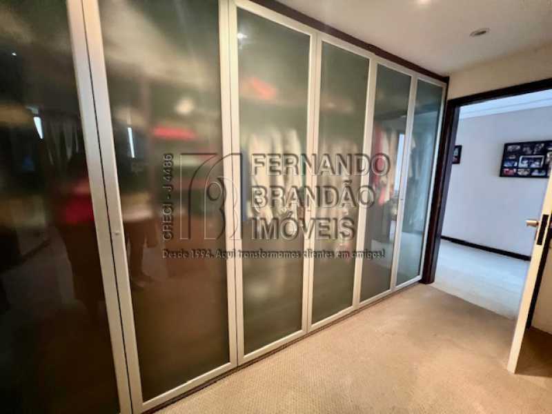 Apartamento, 4 quartos, 325 m² - Foto 22