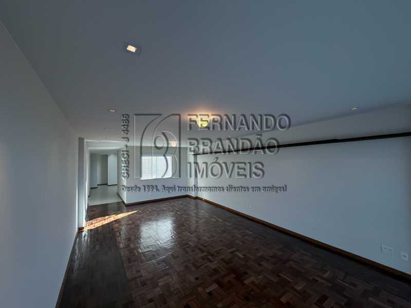 Cobertura, 3 quartos, 315 m² - Foto 10