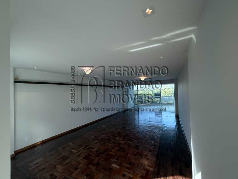 Cobertura, 3 quartos, 315 m² - Foto 9