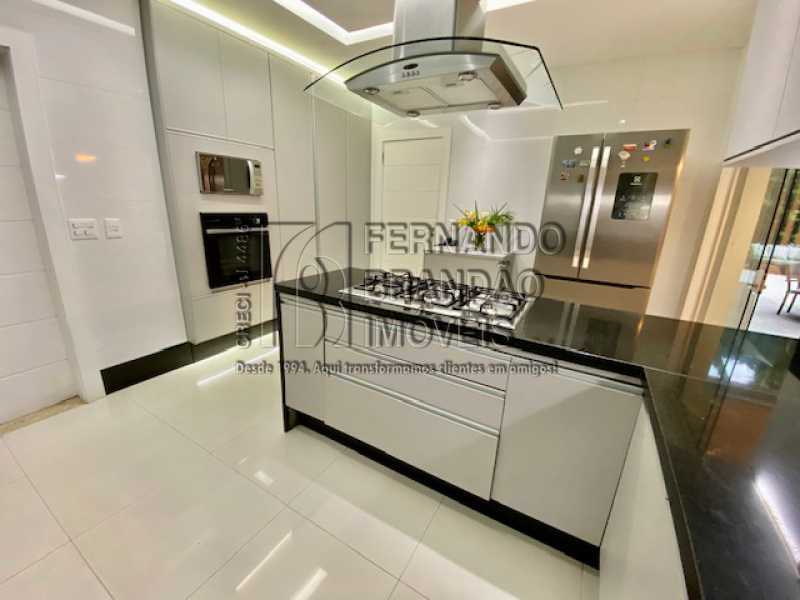 Casa, 5 quartos, 802 m² - Foto 10