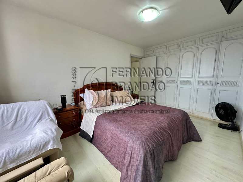 Cobertura, 3 quartos, 226 m² - Foto 12