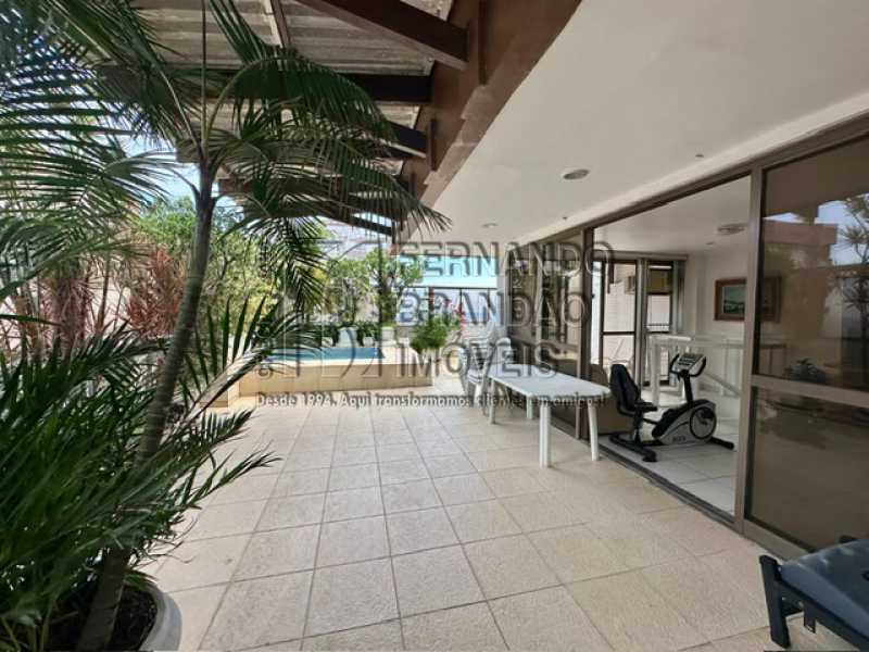 Cobertura, 3 quartos, 226 m² - Foto 6