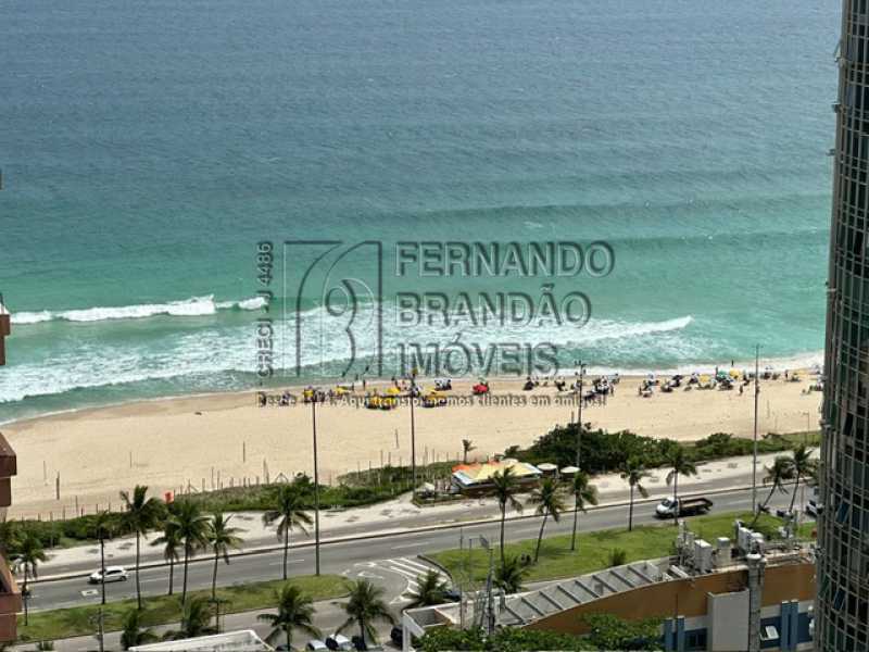 Cobertura, 3 quartos, 226 m² - Foto 4