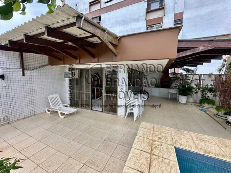 Cobertura, 3 quartos, 226 m² - Foto 8