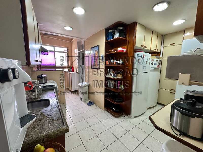 Cobertura, 3 quartos, 226 m² - Foto 21