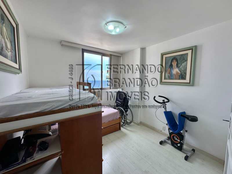 Cobertura, 3 quartos, 226 m² - Foto 25