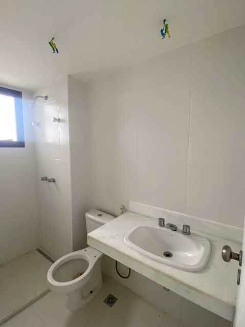 Apartamento à venda com 4 quartos, 170m² - Foto 12