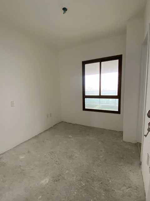 Apartamento à venda com 4 quartos, 170m² - Foto 13