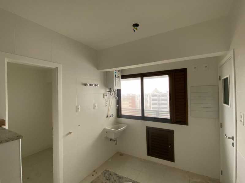 Apartamento à venda com 4 quartos, 170m² - Foto 17