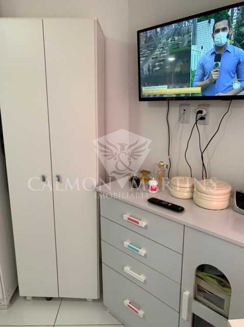 Apartamento à venda com 1 quarto, 45m² - Foto 18