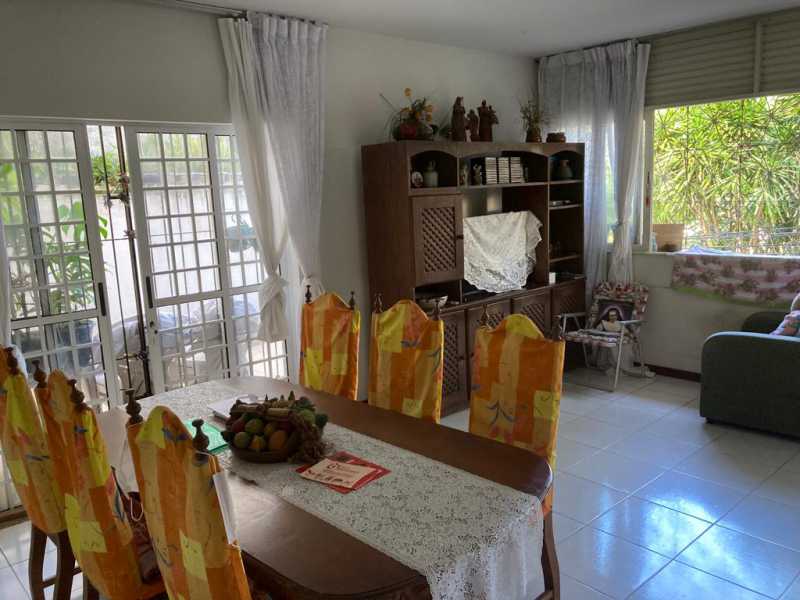 Casa, 4 quartos, 222 m² - Foto 2