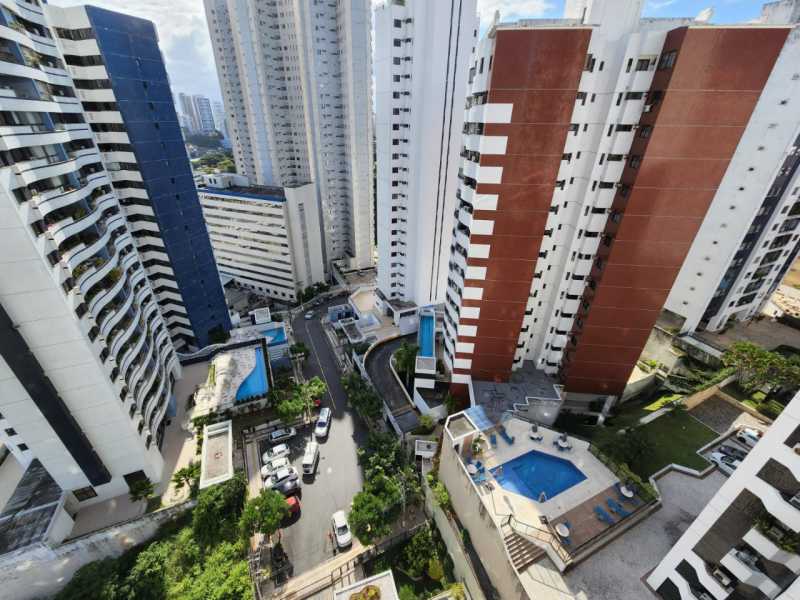 Apartamento à venda com 4 quartos, 160m² - Foto 8