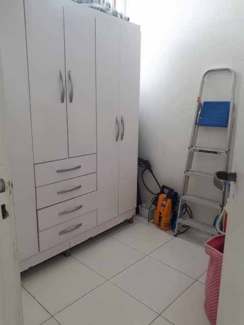 Apartamento à venda com 4 quartos, 200m² - Foto 7