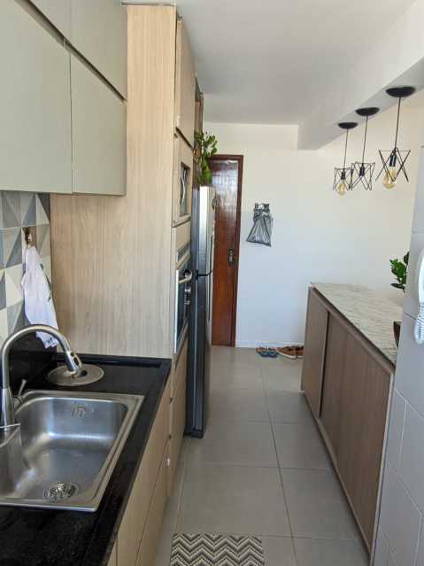 Apartamento à venda com 2 quartos, 67m² - Foto 5