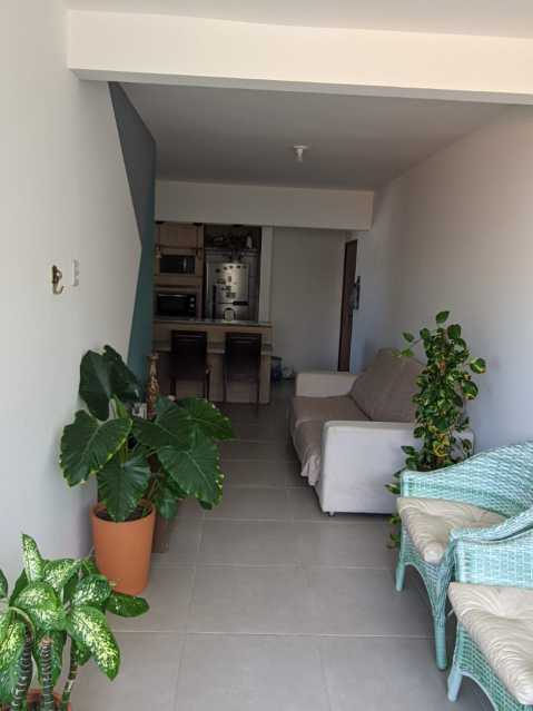 Apartamento à venda com 2 quartos, 67m² - Foto 8