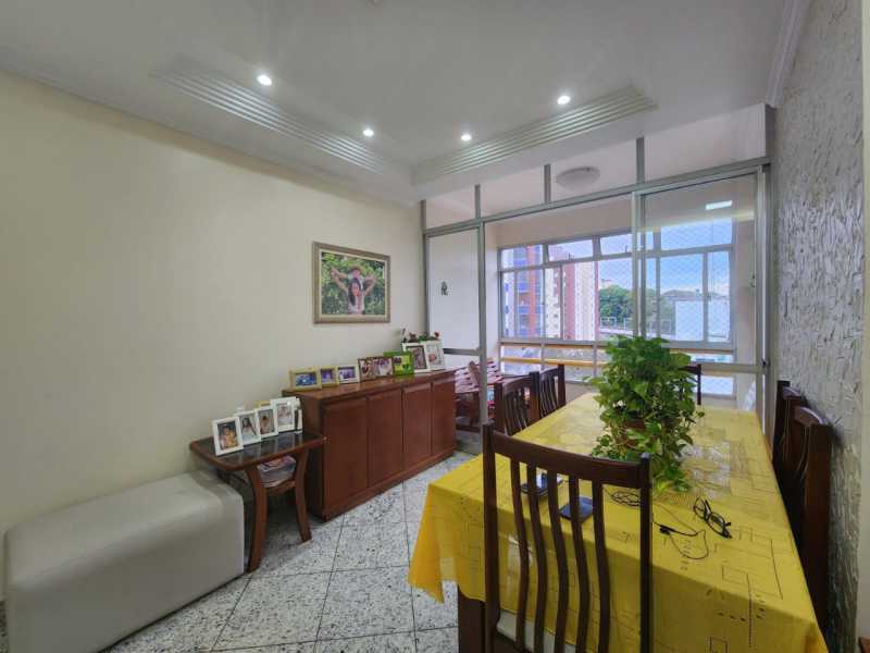 Apartamento à venda com 3 quartos, 82m² - Foto 2