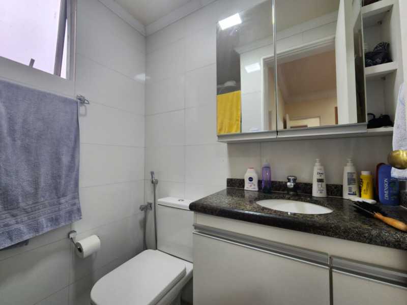 Apartamento à venda com 3 quartos, 82m² - Foto 15