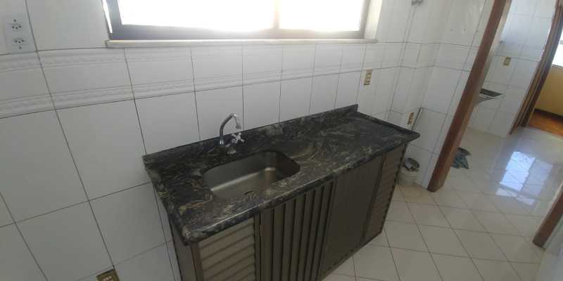 Apartamento à venda com 2 quartos, 80m² - Foto 12