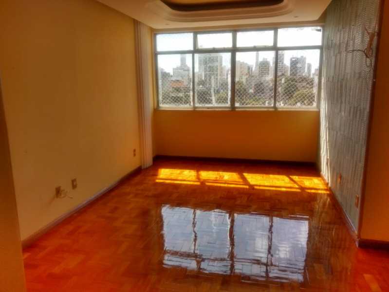 Apartamento à venda com 2 quartos, 80m² - Foto 1