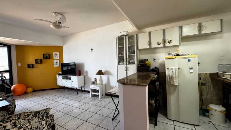 Apartamento à venda com 1 quarto, 41m² - Foto 3