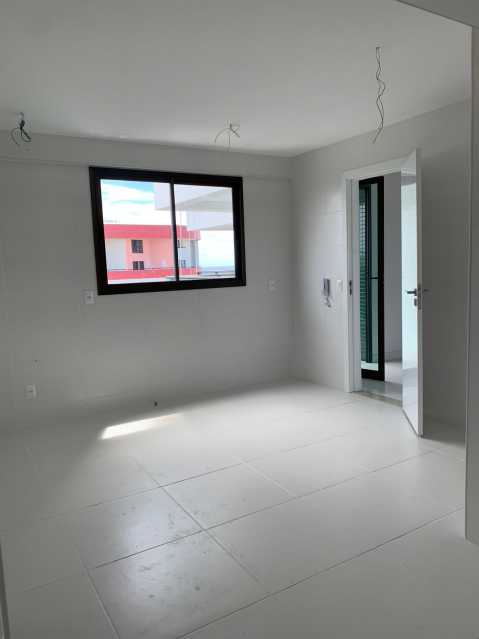 Apartamento à venda com 4 quartos, 213m² - Foto 9