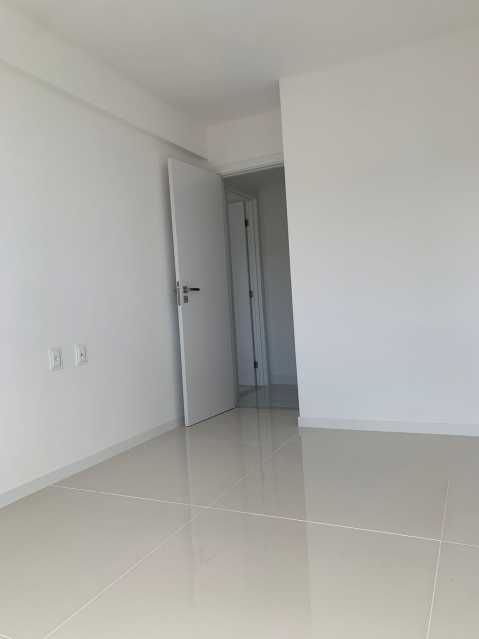 Apartamento à venda com 4 quartos, 213m² - Foto 25