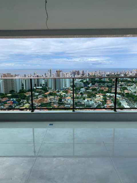 Apartamento à venda com 4 quartos, 213m² - Foto 4